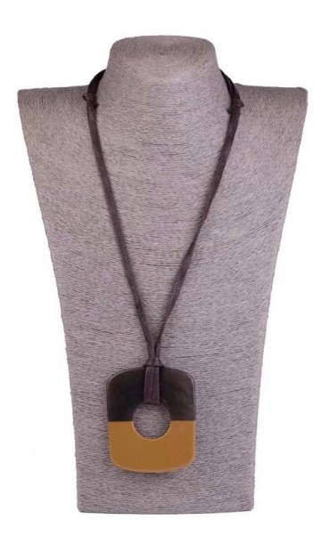 451ac703 1461 44da 94da 10dd346d47fe