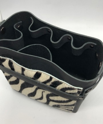 Cc10eca2 1dda 4a9c b270 e2d24de8d117